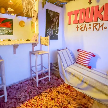 Bright Wave Surfhouse Hostel Tamraght ภายนอก รูปภาพ