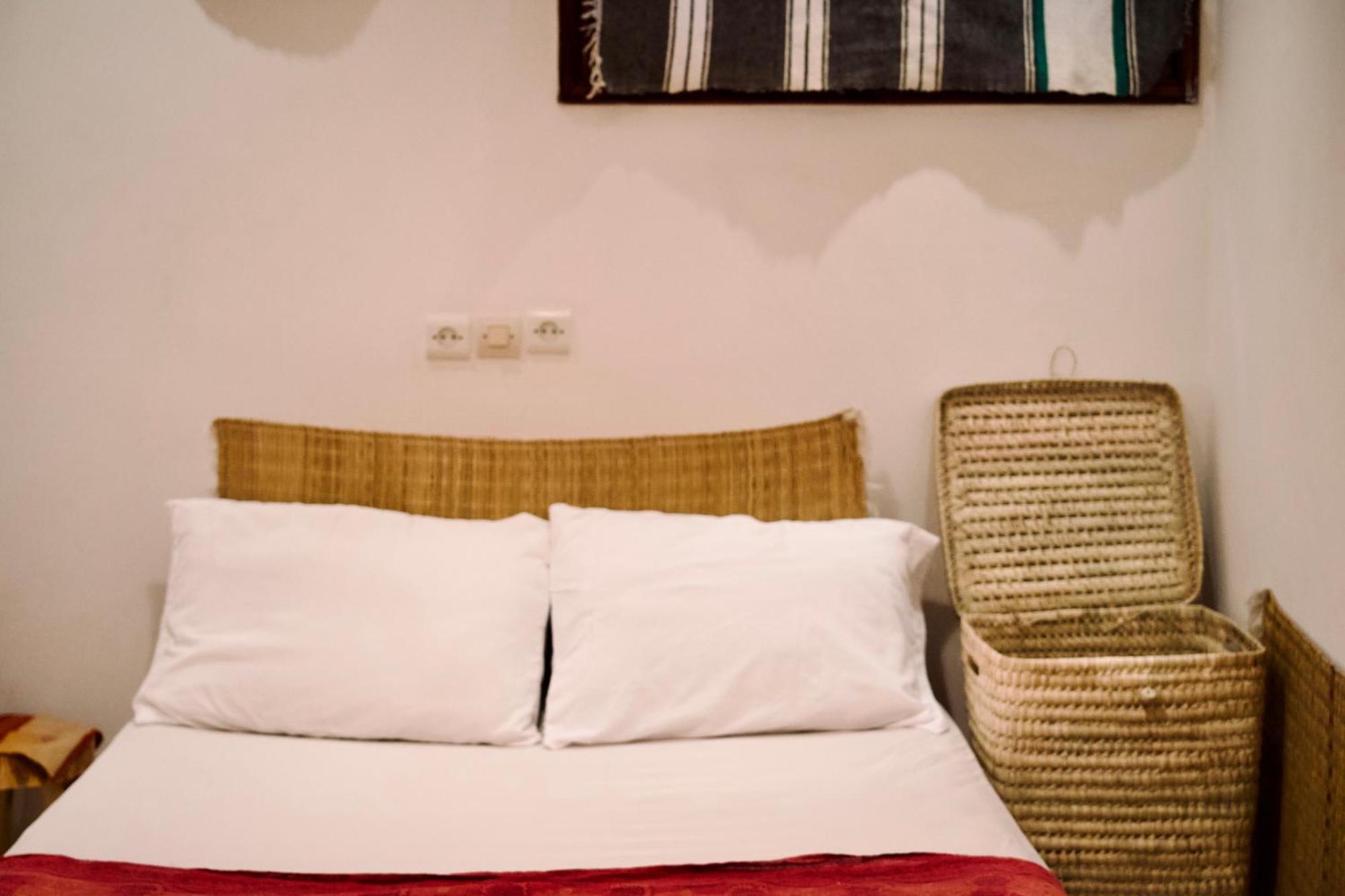 Bright Wave Surfhouse Hostel Tamraght ภายนอก รูปภาพ